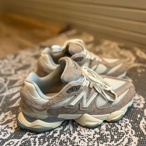 New balance 9060